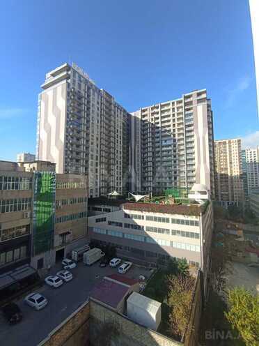 Сдаётся 2-комн. новостройка 120 м², м. Элмляр Академиясы, photo 3 from 17