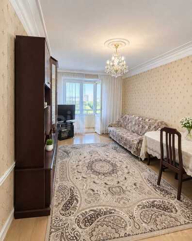 Продается 3-комн. вторичка 75 м², м. Халглар Достлугу, photo 1 from 15