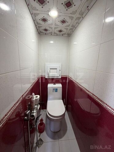 Satılır 2 otaqlı köhnə tikili 65 m², Bakıxanov q., photo 12 from 14
