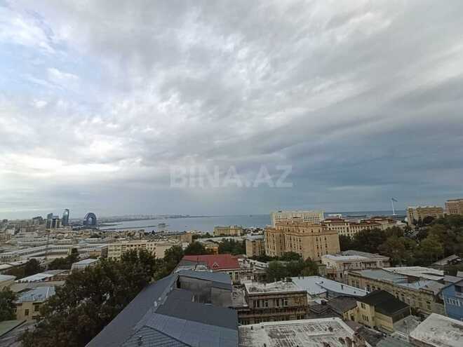 Сдаётся 3-комн. вторичка 185 м², м. Ичеришехер, photo 3 from 23