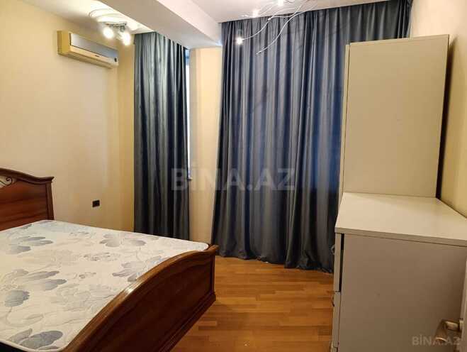 Сдаётся 3-комн. вторичка 185 м², м. Ичеришехер, photo 13 from 23