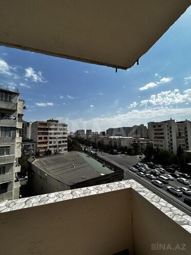 Продаётся 2-комн. вторичка 65 м², м. Кара Караев, photo 13 from 15
