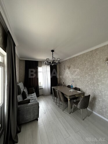 Продаётся 2-комн. вторичка 65 м², м. Кара Караев, photo 3 from 15