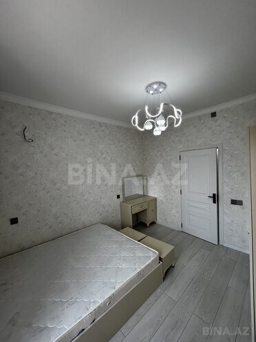 Продаётся 2-комн. вторичка 65 м², м. Кара Караев, photo 5 from 15