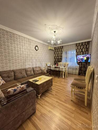 Satılır 4 otaqlı köhnə tikili 110 m², Azadlıq Prospekti m., photo 4 from 30