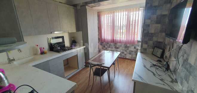Satılır 4 otaqlı köhnə tikili 100 m², Bakıxanov q., photo 14 from 21