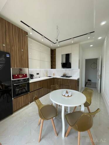 Сдаётся 3-комн. новостройка 148 м², м. 8 ноября, photo 12 from 22