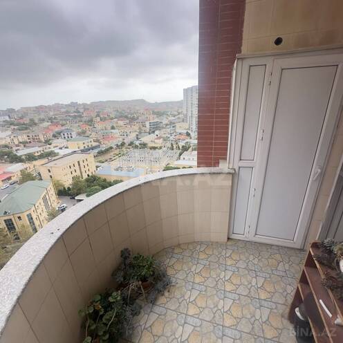 Продается 3-комн. новостройка 145 м², пос. Бадамдар, photo 15 from 18