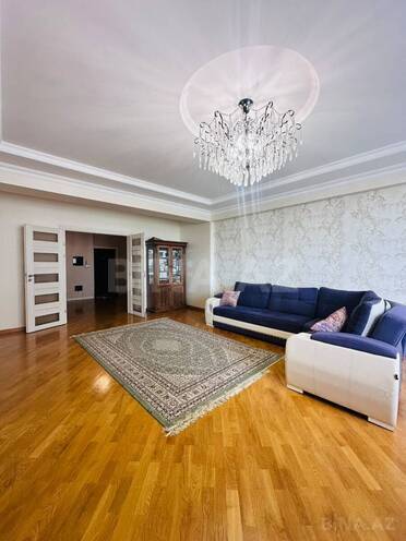 Продается 3-комн. новостройка 145 м², пос. Бадамдар, photo 4 from 18