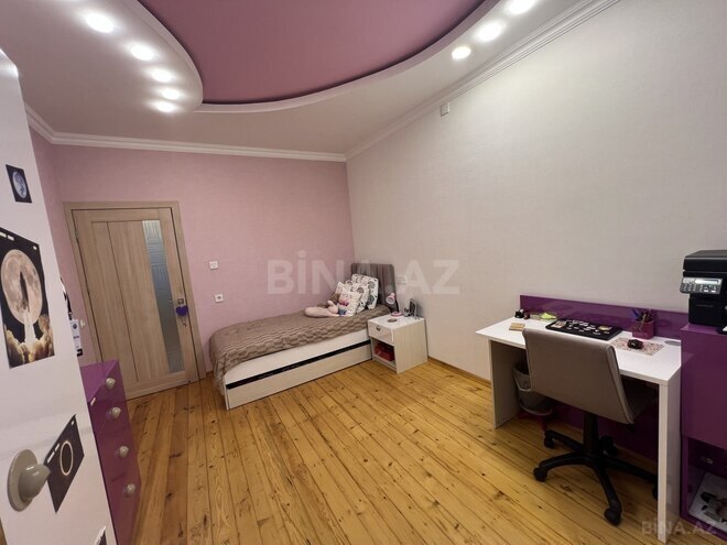 Продаётся 3-комн. вторичка 80 м², м. Ази Асланов, photo 17 from 31
