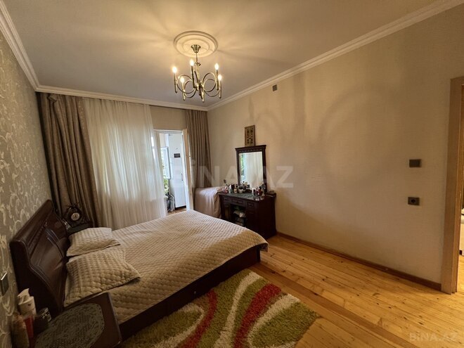 Продаётся 3-комн. вторичка 80 м², м. Ази Асланов, photo 19 from 31