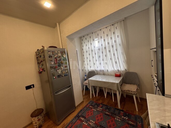 Продаётся 3-комн. вторичка 80 м², м. Ази Асланов, photo 9 from 31