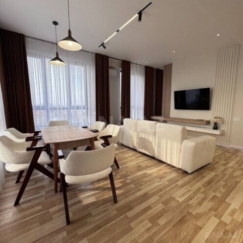 Сдаётся 2-комн. новостройка 100 м², м. Низами, photo 3 from 10