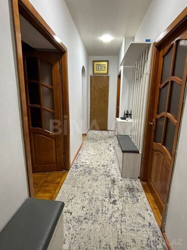 Продаётся 3-комн. вторичка 90 м², м. Нефтчиляр, photo 12 from 17