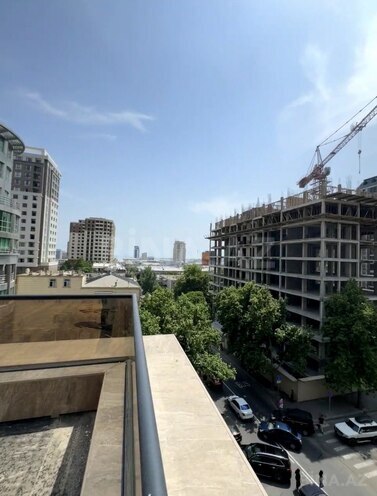 Продаётся 4-комн. новостройка 195 м², м. 28 мая, photo 3 from 13