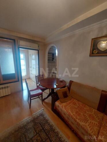 Продаётся 2-комн. вторичка 30 м², м. Нефтчиляр, photo 8 from 20