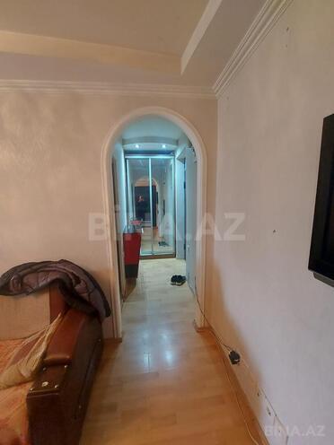 Продаётся 2-комн. вторичка 30 м², м. Нефтчиляр, photo 12 from 20
