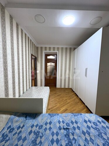 Сдаётся 4-комн. вторичка 100 м², м. Нариман Нариманов, photo 7 from 18