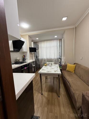 Satılır 2 otaqlı köhnə tikili 60 m², photo 1 from 19