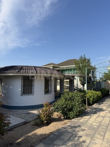 Продаётся 6-комн. дом/дача 200 м², пос. Гала, photo 1 from 31