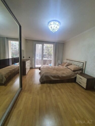 Продаётся 3-комн. вторичка 80 м², м. Иншаатчылар, photo 13 from 21