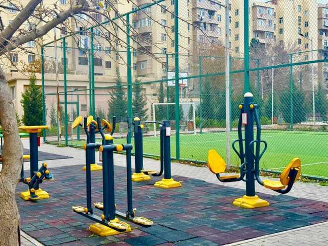 Satılır 2 otaqlı köhnə tikili 45 m², Qara Qarayev m., photo 1 from 13