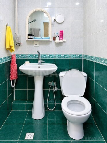 Продаётся 3-комн. вторичка 75 м², м. Элмляр Академиясы, photo 7 from 8