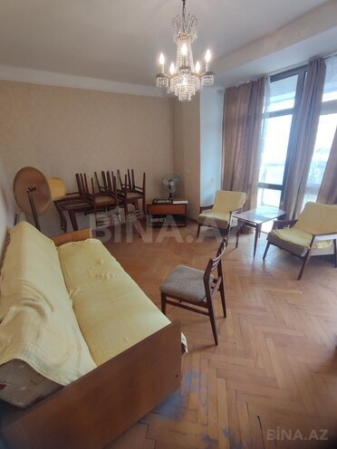 Сдаётся 2-комн. вторичка 60 м², м. Гянджлик, photo 1 from 9