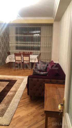 Сдаётся 2-комн. новостройка 115 м², м. Элмляр Академиясы, photo 1 from 18