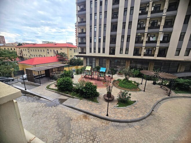 Сдаётся 2-комн. новостройка 74 м², м. Низами, photo 12 from 26