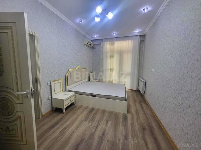 Сдаётся 2-комн. новостройка 74 м², м. Низами, photo 24 from 26