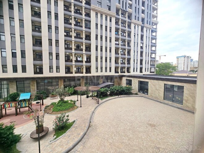 Сдаётся 2-комн. новостройка 74 м², м. Низами, photo 16 from 26