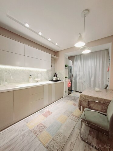 Satılır 3 otaqlı köhnə tikili 90 m², Xalqlar Dostluğu m., photo 3 from 16