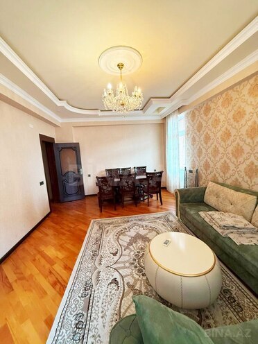 Сдаётся 3-комн. новостройка 125 м², м. Низами, photo 3 from 20