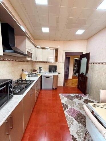 Сдаётся 3-комн. новостройка 125 м², м. Низами, photo 7 from 20