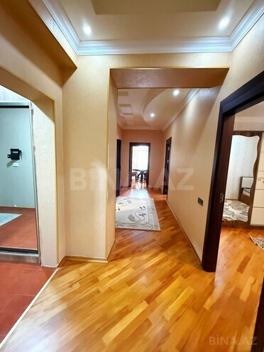 Сдаётся 3-комн. новостройка 125 м², м. Низами, photo 12 from 20