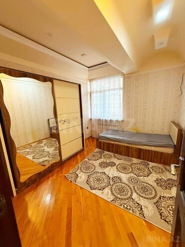 Сдаётся 3-комн. новостройка 125 м², м. Низами, photo 9 from 20