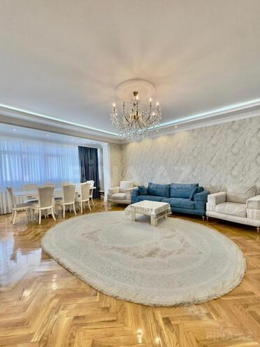 Satılır 3 otaqlı yeni tikili 180 m², 20 Yanvar m., photo 22 from 30