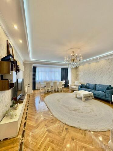 Satılır 3 otaqlı yeni tikili 180 m², 20 Yanvar m., photo 3 from 30