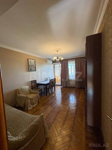 Сдаётся 3-комн. вторичка 85 м², м. Гянджлик, photo 1 from 18