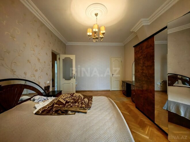Продаётся 3-комн. вторичка 130 м², м. Ичеришехер, photo 19 from 31
