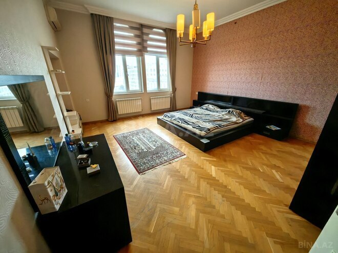 Продаётся 3-комн. вторичка 130 м², м. Ичеришехер, photo 10 from 31