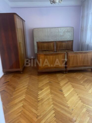 Satılır 2 otaqlı köhnə tikili 59 m², Nizami m., photo 4 from 7