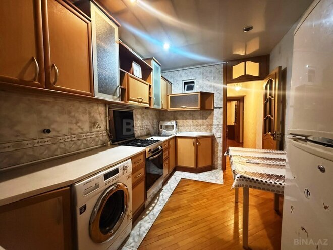Продаётся 3-комн. вторичка 85 м², Ясамальский р., photo 11 from 15