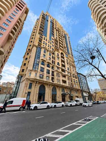 Продаётся 4-комн. новостройка 248.7 м², м. 28 мая, photo 1 from 10