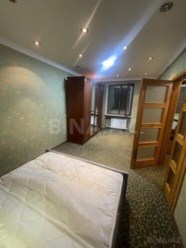İcarəyə verilir 4 otaqlı köhnə tikili 110 m², Memar Əcəmi m., photo 1 from 9