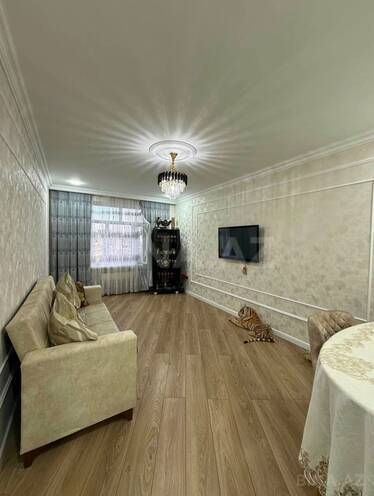 Продаётся 3-комн. вторичка 90 м², м. Насими, photo 1 from 15