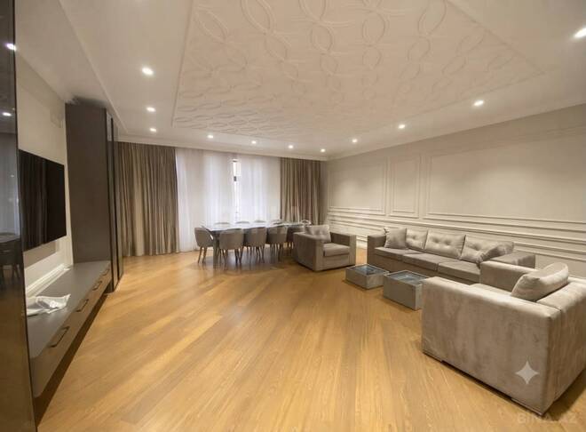 İcarəyə verilir 3 otaqlı yeni tikili 170 m², 28 May m., photo 1 from 16