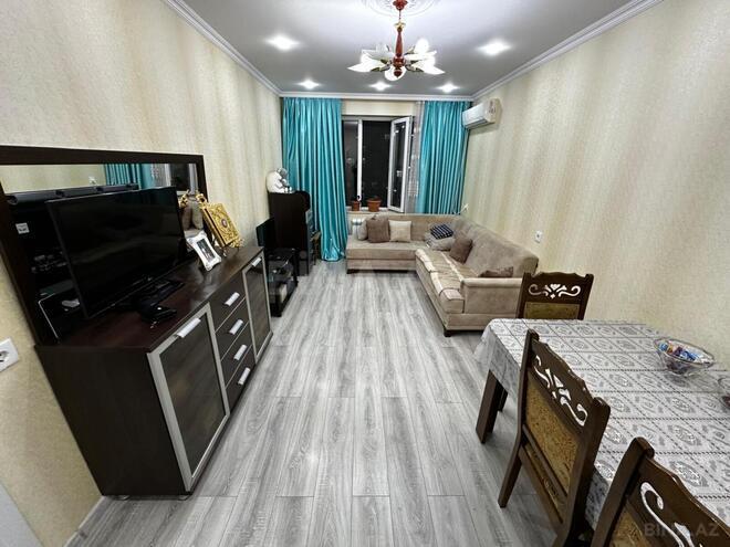Продаётся 3-комн. вторичка 70 м², м. Ази Асланов, photo 6 from 21
