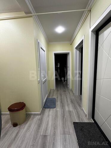 Продаётся 3-комн. вторичка 70 м², м. Ази Асланов, photo 10 from 21